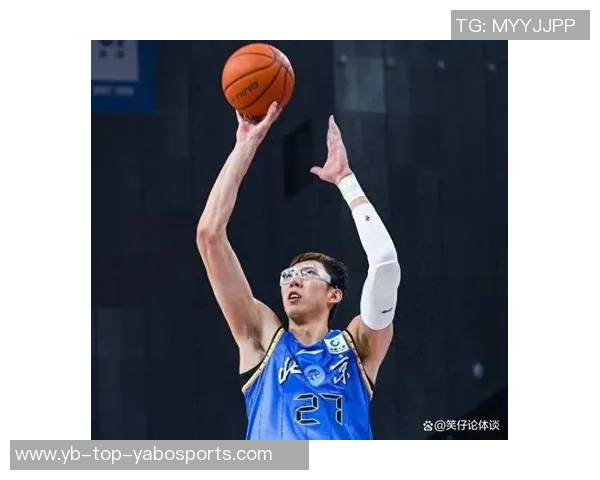 周琦关键时刻失误成败笔全场仅获8分12板2助助攻表现令人失望